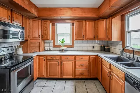 3031 26th St NW, Canton, OH 44708 photo 11