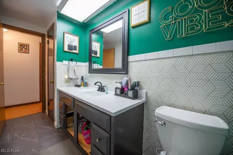 Bath - 827 E 4th St, Dover, OH 44622 photo 2 of 3