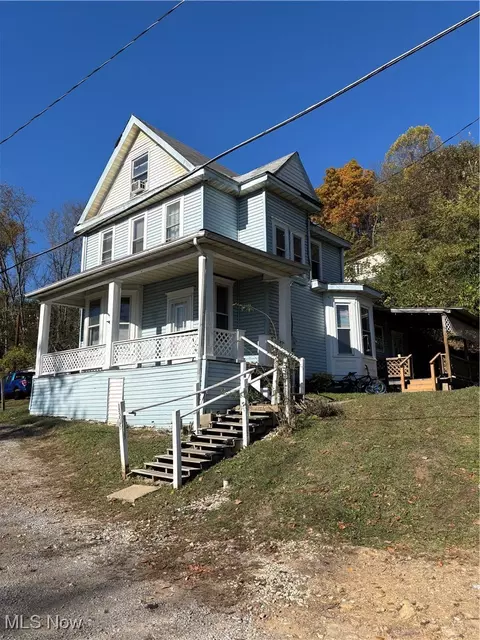 1325 Boyce Ave, Wellsville, OH 43968