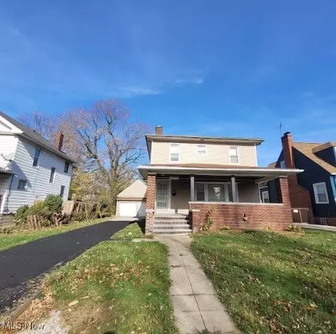 18225 Landseer Rd, Cleveland, OH 44119