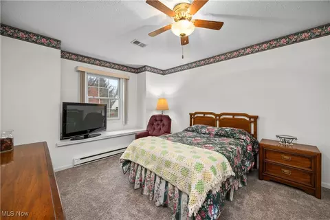216 Chevy Dr, Huron, OH 44839 photo 4