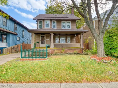1539 Elbur Ave, Lakewood, OH 44107