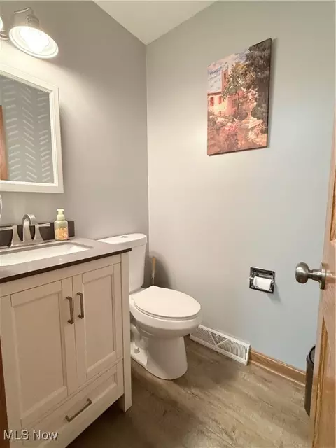 Bath - 1260 Boardman Canfield Rd, Boardman, OH 44512 photo 2 of 2