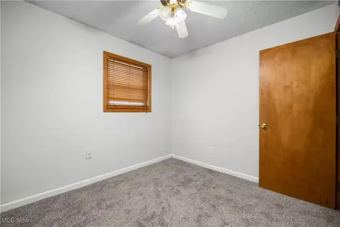 167 Clinton Ave, Elyria, OH 44035 photo 12