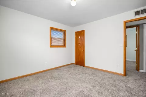 167 Clinton Ave, Elyria, OH 44035 photo 16