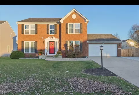 118 Boulder Dr, Berea, OH 44017 photo 1