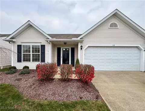118 Carrington Ct, Elyria, OH 44035