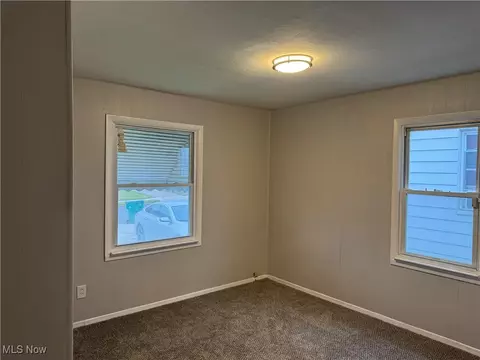 20814 Watson Rd, Maple Heights, OH 44137 photo 16