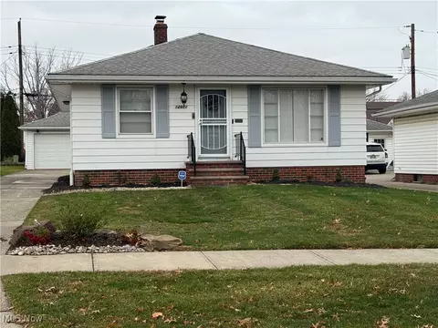 12601 Oakview Blvd, Garfield Heights, OH 44125