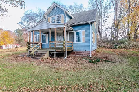 2572 W Center St, Ashtabula, OH 44004 photo 2