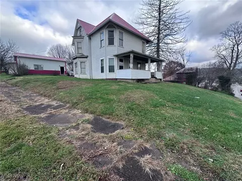 128 Main St, Dexter City, OH 45727