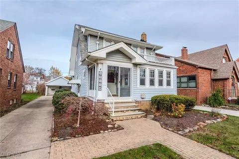 17114 Laverne Ave, Cleveland, OH 44135