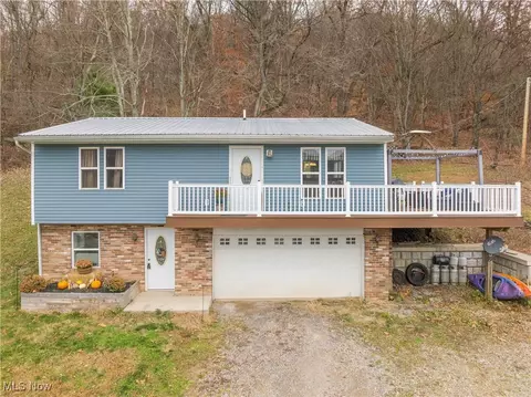 639 Echo Rd, Gnadenhutten, OH 44629