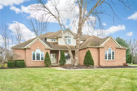 521 Weston Ct, Copley, OH 44321