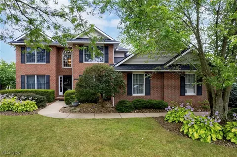 2117 Canterbury Ln, Wooster, OH 44691