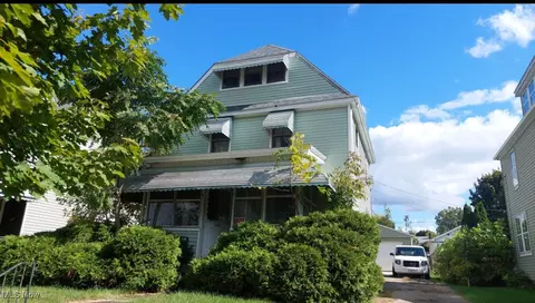 1421 Elder Ave, Akron, OH 44301