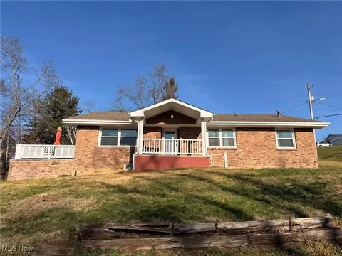 191 W Mcconnell Ave, Wintersville, OH 43953