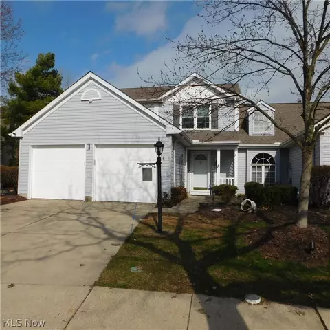 17209 Sun Meadow Trl, Strongsville, OH 44149