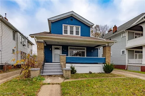 3731 W 135th St, Cleveland, OH 44111