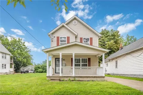 3629 E 57th St, Cleveland, OH 44105