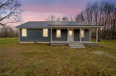 506 Middle Rd, Conneaut, OH 44030