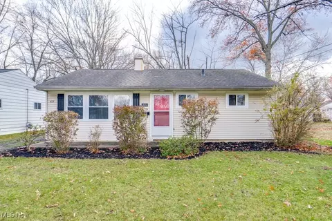 415 Ambler Dr, Elyria, OH 44035