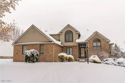 5131 Bayside Lake Blvd, Stow, OH 44224