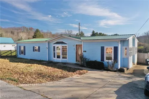 669 Baker St, Harrisville, WV 26362