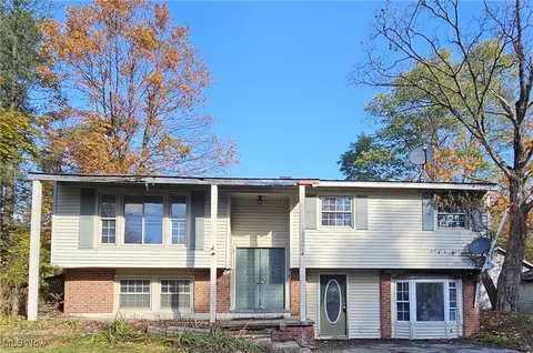 16940 Thompson Rd, Thompson, OH 44086