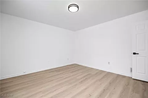 Bedroom - 127 Parmely Ave, Elyria, OH 44035 photo 6 of 10