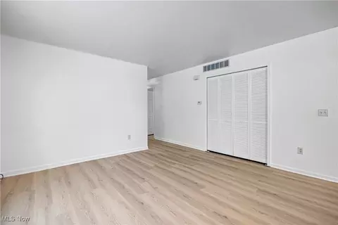 Living - 127 Parmely Ave, Elyria, OH 44035 photo 2 of 6