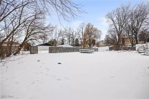 Exterior - 127 Parmely Ave, Elyria, OH 44035 photo 8 of 8