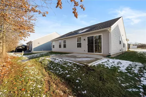 Exterior - 133 W Spring Dr, Elyria, OH 44035 photo 6 of 7