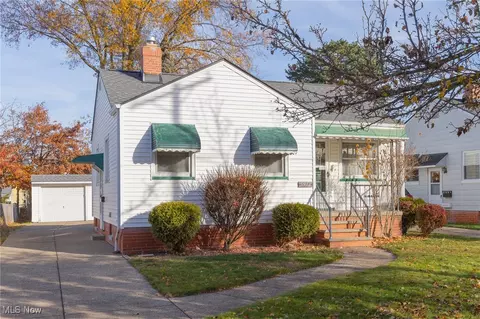 5918 Ira Ave, Cleveland, OH 44144