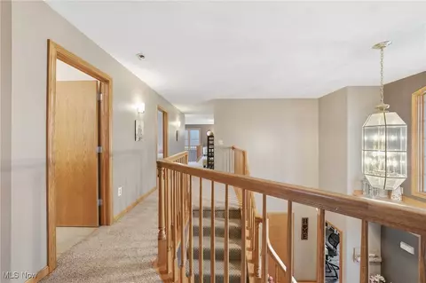 4212 Devonshire Ct, Akron, OH 44321 photo 30