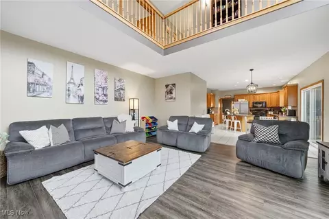 4212 Devonshire Ct, Akron, OH 44321 photo 27