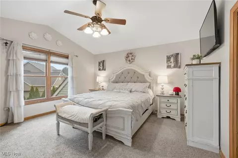 4212 Devonshire Ct, Akron, OH 44321 photo 36