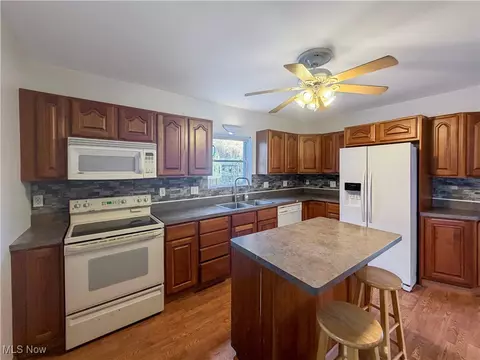 Kitchen - 175 Wall St, Weirton, WV 26062 photo 2 of 2