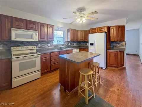 Kitchen - 175 Wall St, Weirton, WV 26062 photo 1 of 2