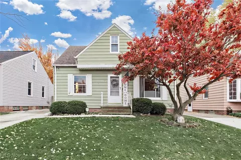 6707 Laverne Ave, Parma, OH 44129