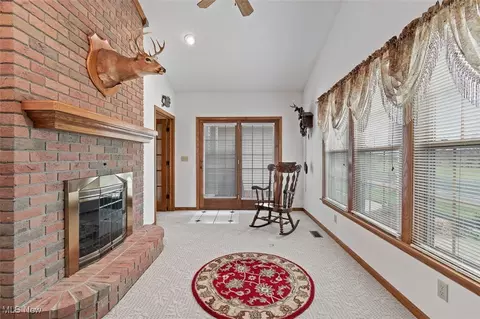 Entry Way - 6817 Thicket St NW, Canton, OH 44708 photo 2 of 2