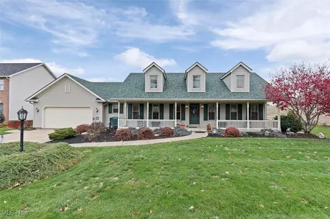 6817 Thicket St NW, Canton, OH 44708