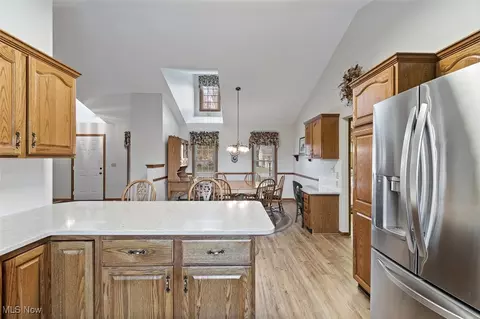 Kitchen - 6817 Thicket St NW, Canton, OH 44708 photo 4 of 4