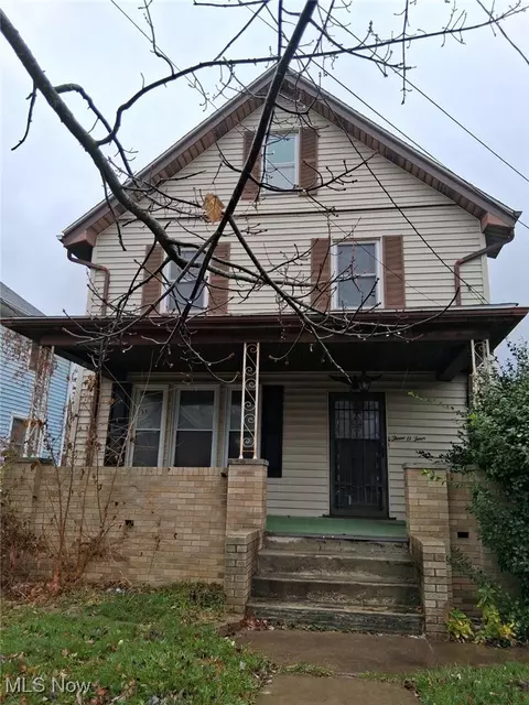 304 Columbus Ave NW, Canton, OH 44708