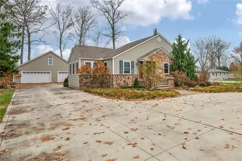 12150 N Boone Rd, Columbia Station, OH 44028