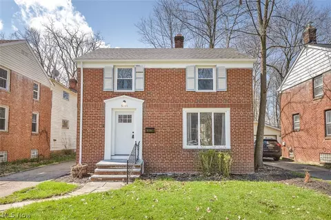 5194 Homewood Ave, Maple Heights, OH 44137