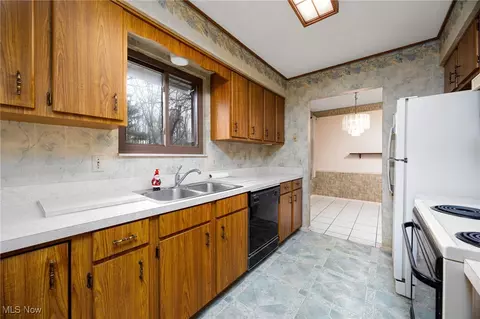12761 Mark Path, Doylestown, OH 44230 photo 11