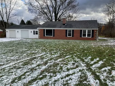 1275 E Western Reserve Rd, Poland, OH 44514