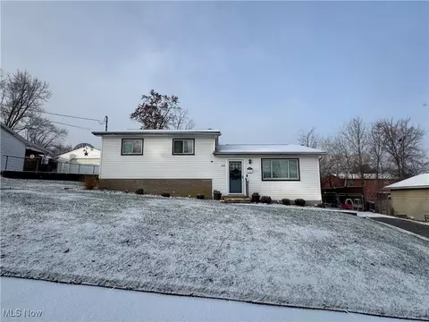 634 N Hartford Ave, Youngstown, OH 44509