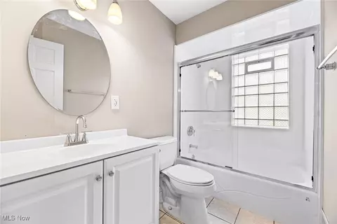 Bath - 340 E 257th St, Euclid, OH 44132 photo 1 of 1